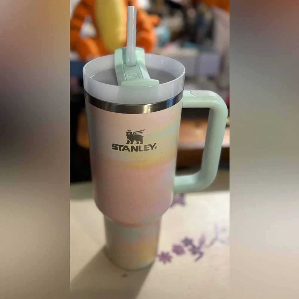 Stanley Pastel Watercolor Painting Limited Edition Travel Mug! Retired Style. - Picture 8 of 8